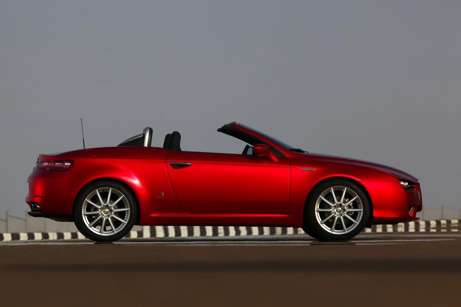 Alfa Romeo Spider (939E) 2008 года  (WW) (фото 8 из 40)